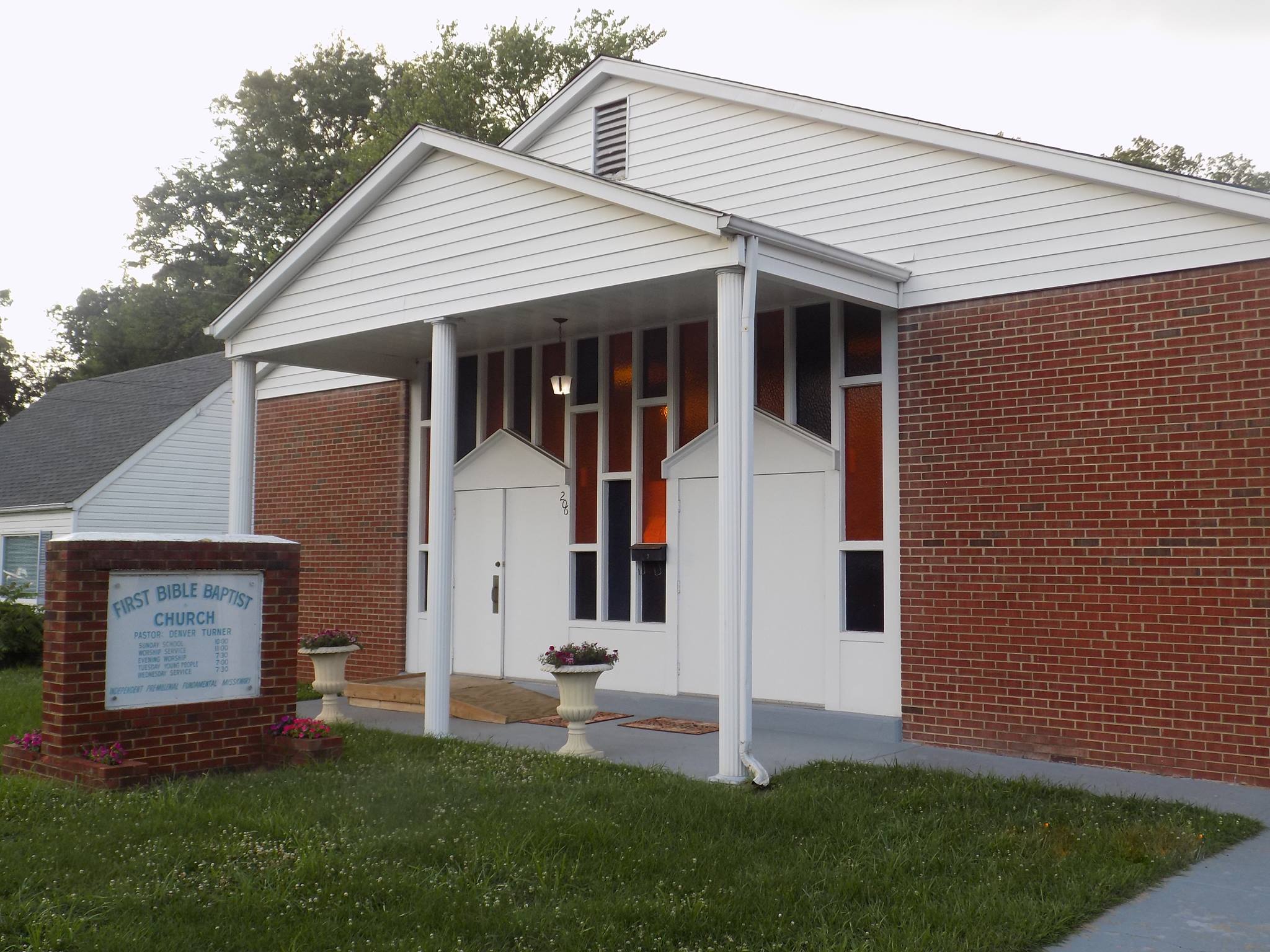 First Bible Baptist Church - Manassas Park, VA