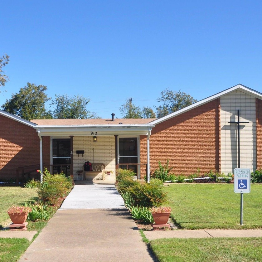 central-baptist-church-lancaster-texas