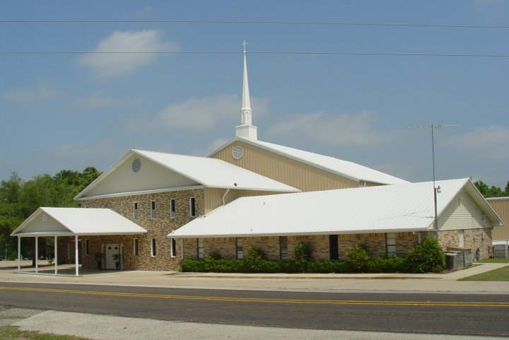leagueville-baptist-church-outside-murchison-texas
