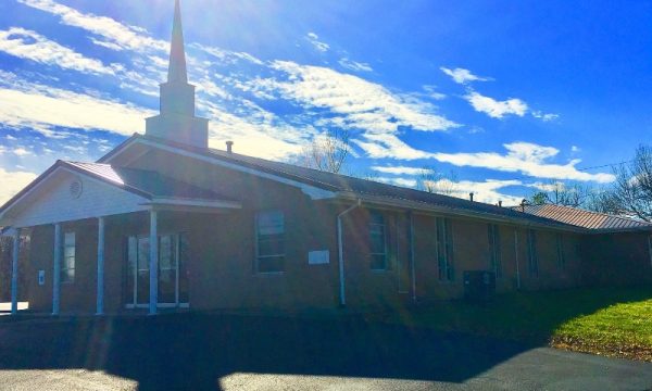 Seven Springs Baptist Church is an independent Baptist church in Marion, Kentucky