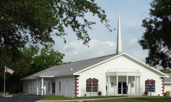 Colonial Baptist Church is an independent Baptist church in Bradenton, Florida