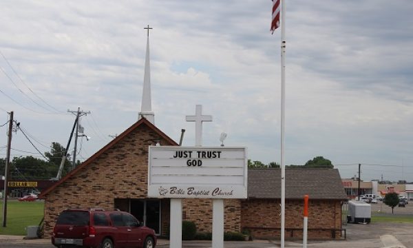 bible-baptist-church-bowie-texas