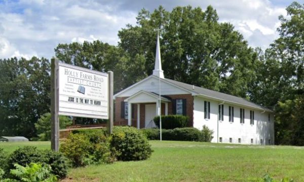 Holly Farms Road Baptist Church is an independent Baptist church in Rice, Virginia