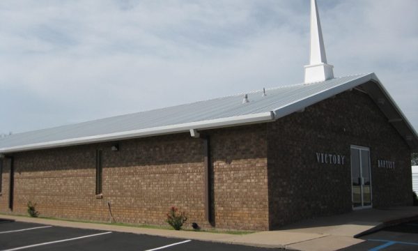 victory-baptist-church-outside-snyder-texas